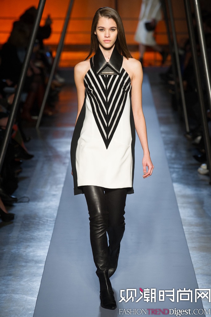 Roland Mouret 2014ﶬʱװŮװ㳡ͼƬ