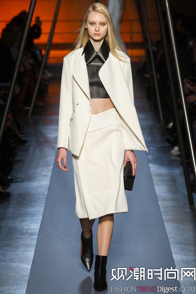 Roland Mouret 2014ﶬʱװŮװ㳡ͼƬ