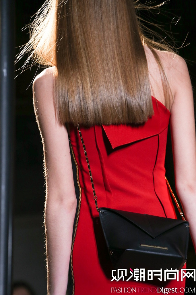 Roland Mouret 2014ﶬʱװŮװ㳡ͼƬ