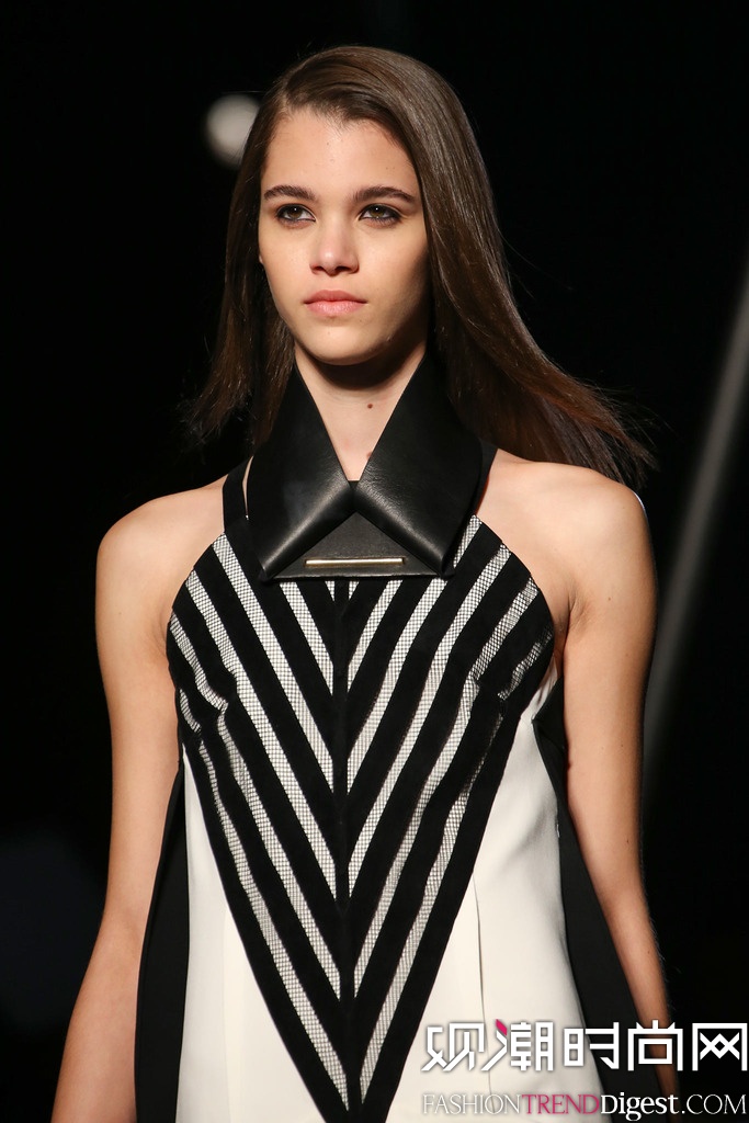 Roland Mouret 2014ﶬʱװŮװ㳡ͼƬ