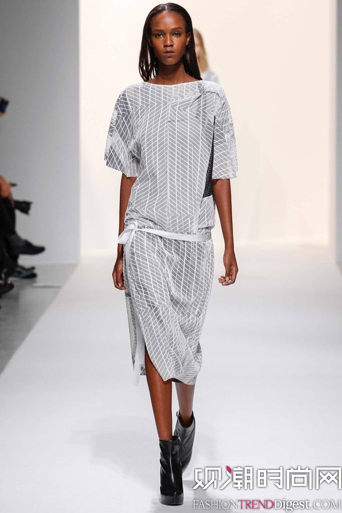 Chalayan 2014ﶬʱװŮװ㳡ͼƬ