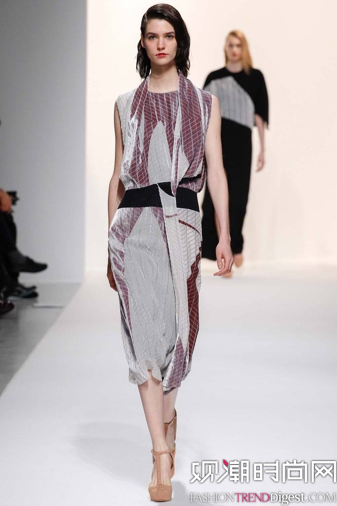 Chalayan 2014ﶬʱװŮװ㳡ͼƬ