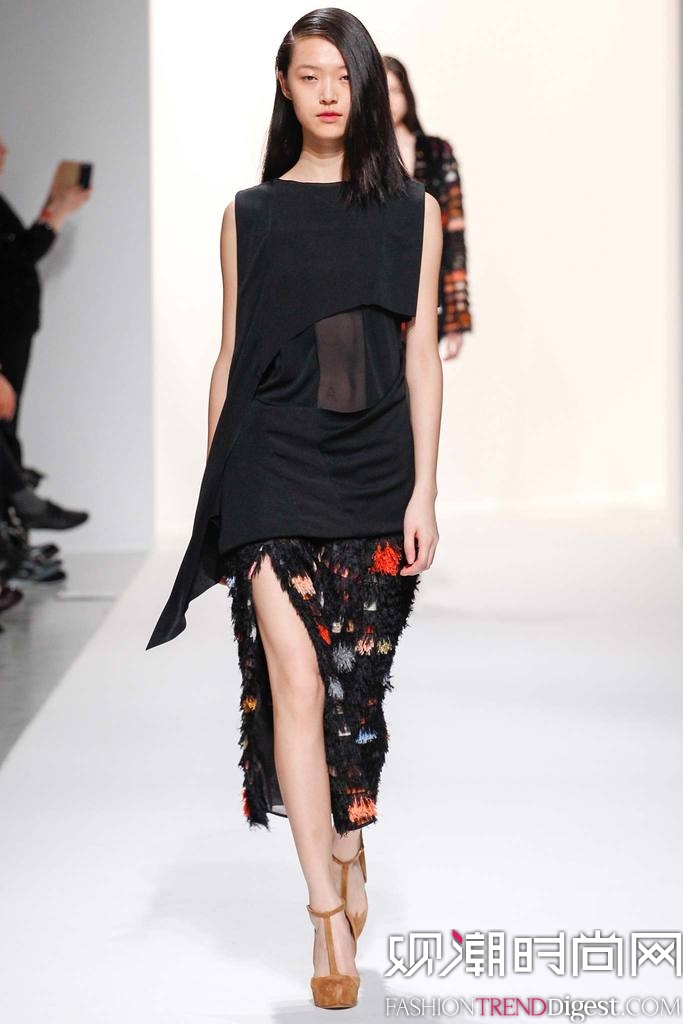 Chalayan 2014ﶬʱװŮװ㳡ͼƬ