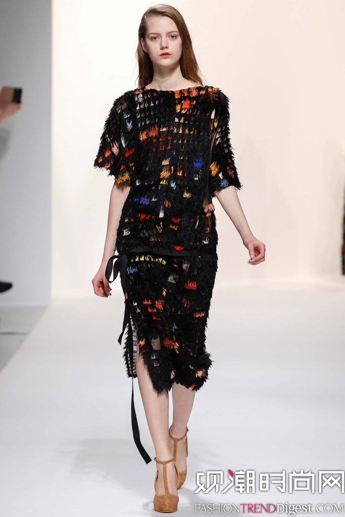 Chalayan 2014ﶬʱװŮװ㳡ͼƬ