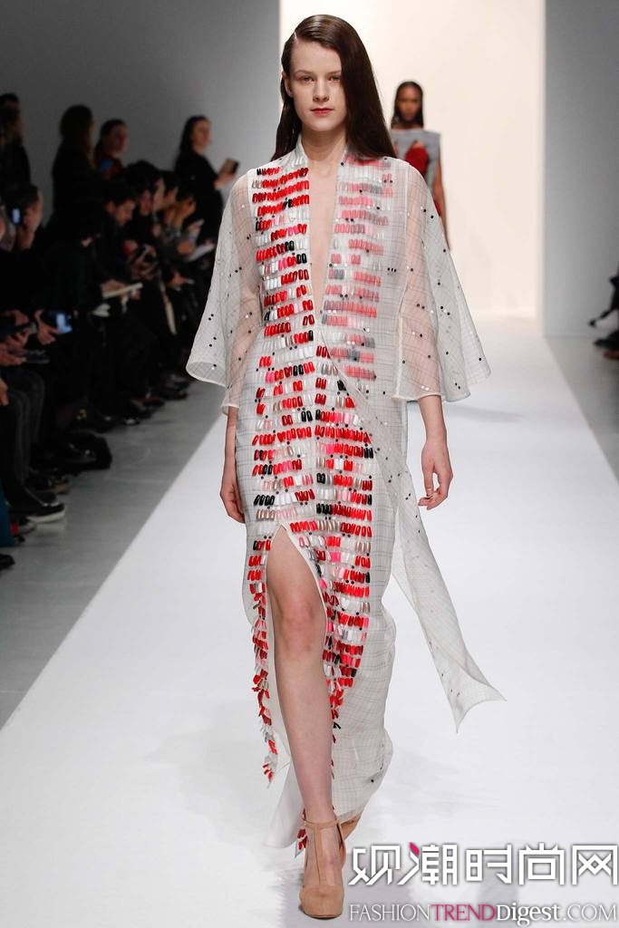 Chalayan 2014ﶬʱװŮװ㳡ͼƬ