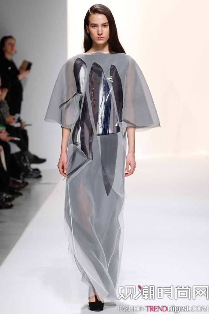 Chalayan 2014ﶬʱװŮװ㳡ͼƬ