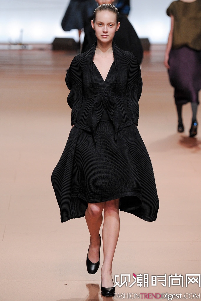 Issey Miyake 2014ﶬʱװŮװ㳡ͼƬ