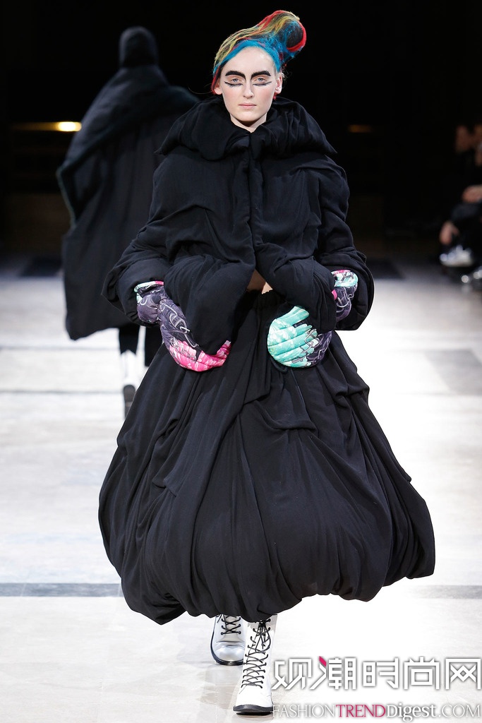 Yohji Yamamoto 2014ﶬʱװŮװ㳡ͼƬ