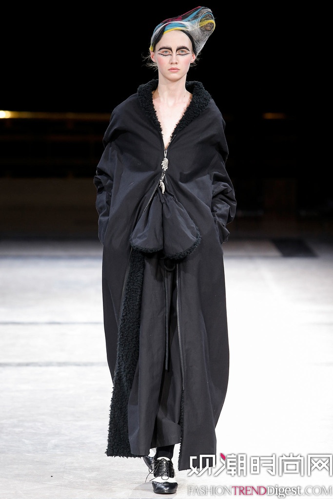 Yohji Yamamoto 2014ﶬʱװŮװ㳡ͼƬ