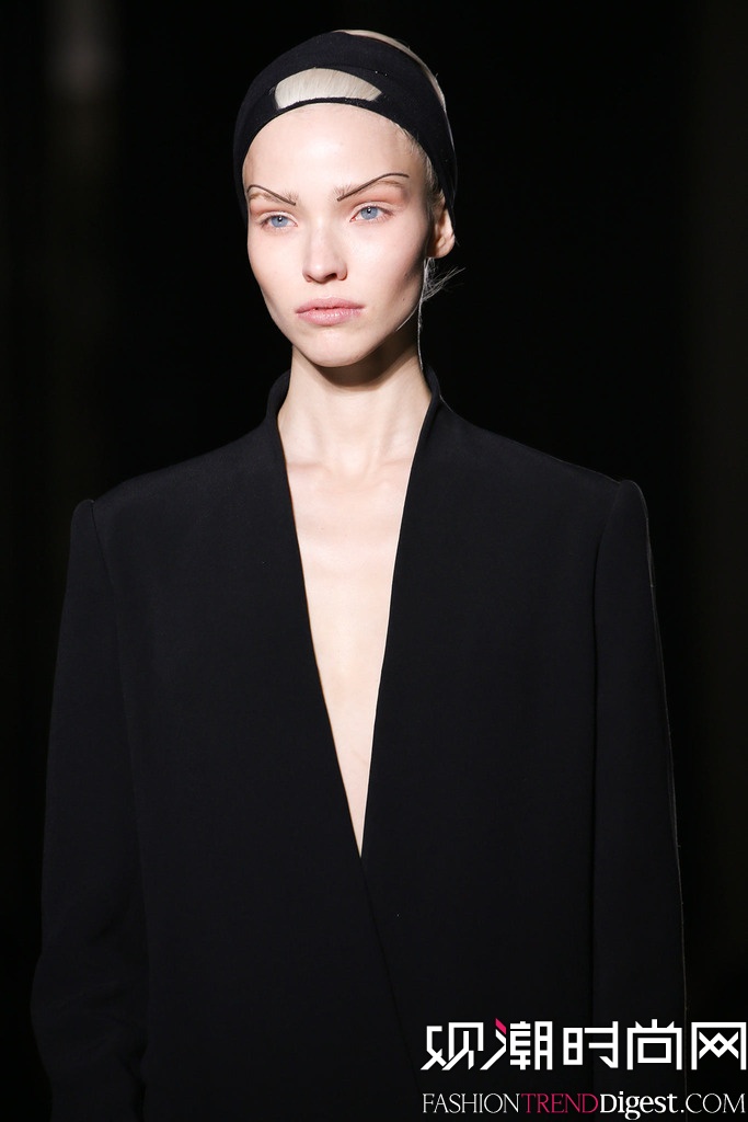 Haider Ackermann 2014ﶬr(sh)bŮb(chng)DƬ