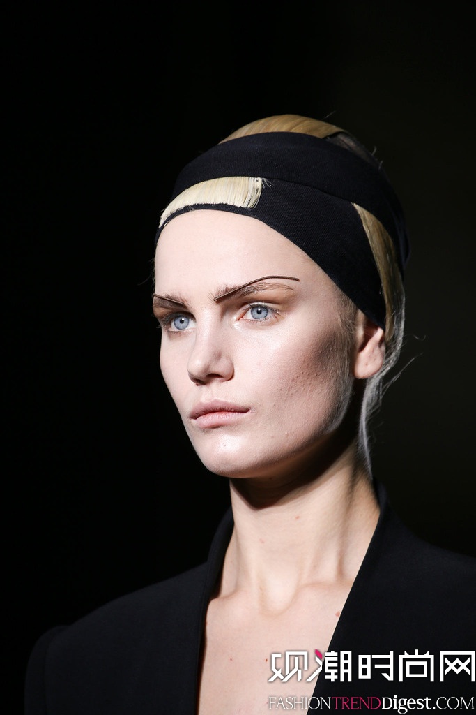 Haider Ackermann 2014ﶬrbŮbDƬ