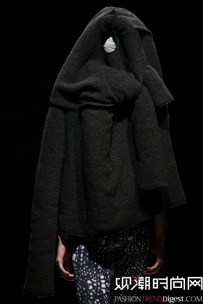 Comme Des Garçons 2014ﶬʱװŮװ㳡ͼƬ