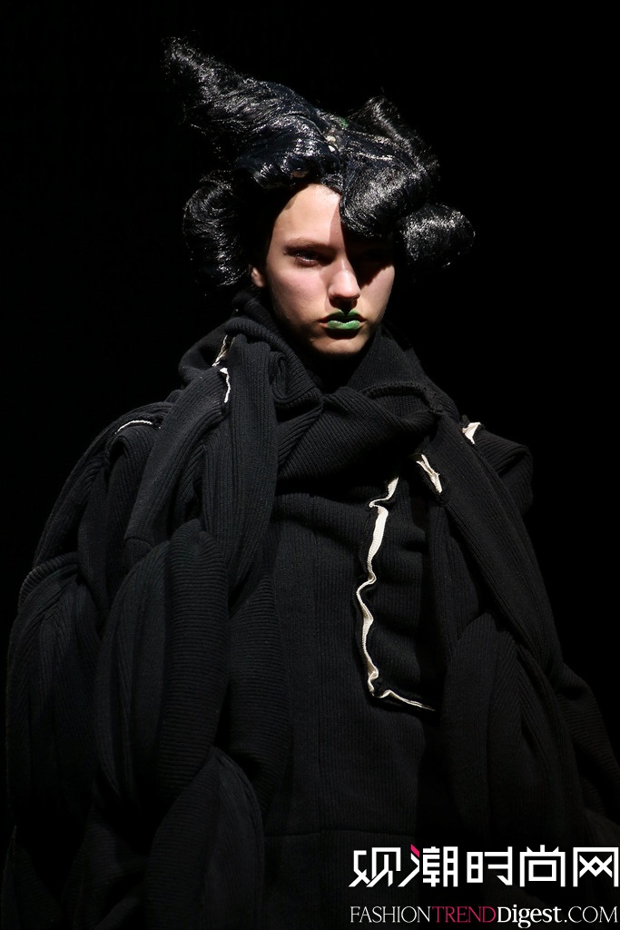 Comme Des Garçons 2014ﶬrbŮbDƬ