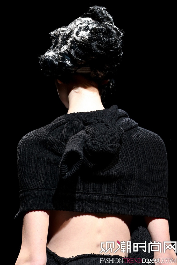 Comme Des Garçons 2014ﶬʱװŮװ㳡ͼƬ