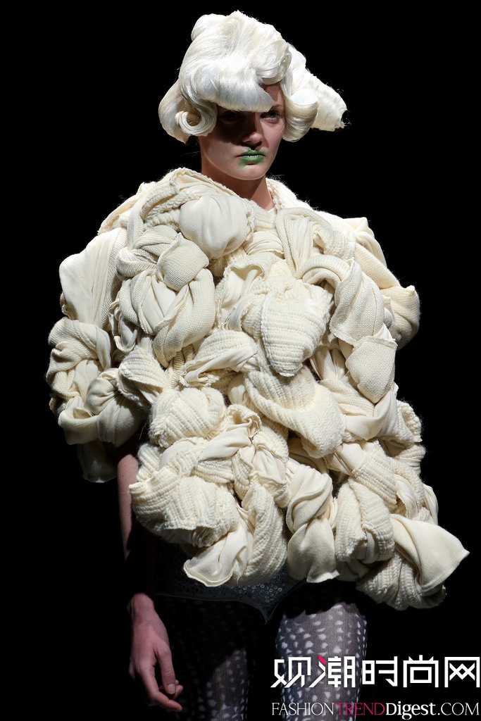 Comme Des Garçons 2014ﶬʱװŮװ㳡ͼƬ