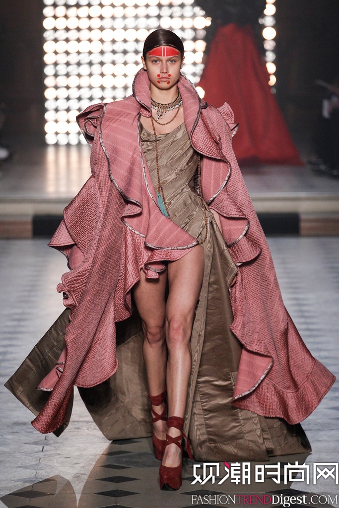 Vivienne Westwood 2014ﶬʱװŮװ㳡ͼƬ