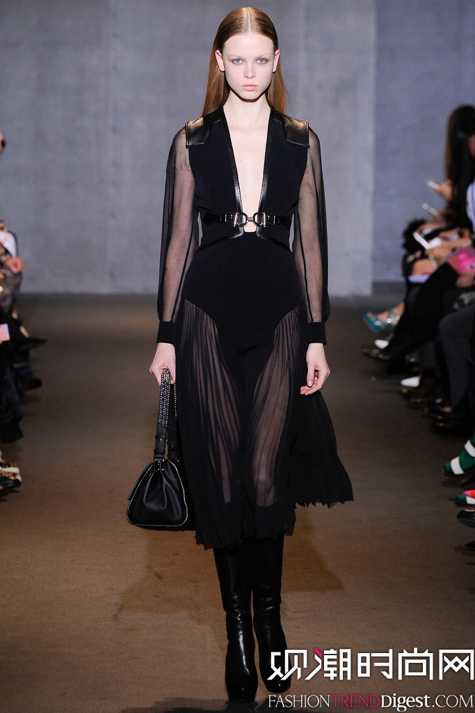 Andrew Gn 2014ﶬʱװŮװ㳡ͼƬ