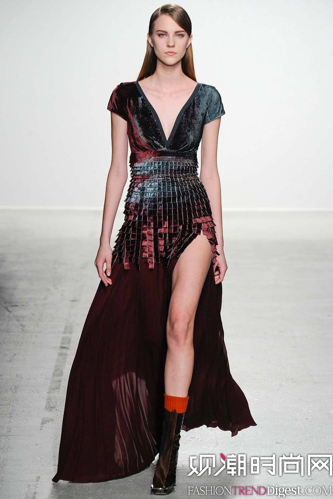 John Galliano 2014ﶬr(sh)bŮb(chng)DƬ