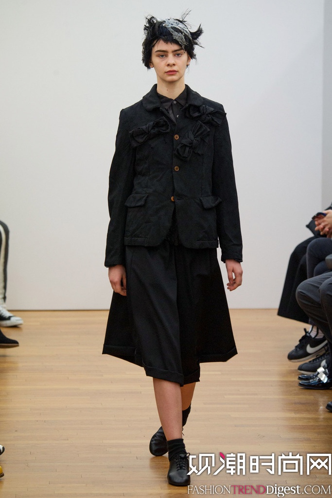 Comme des Garçons Comme des Garçons 2014ﶬʱװŮװ㳡ͼƬ