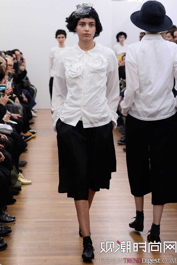 Comme des Garçons Comme des Garçons 2014ﶬʱװŮװ㳡ͼƬ