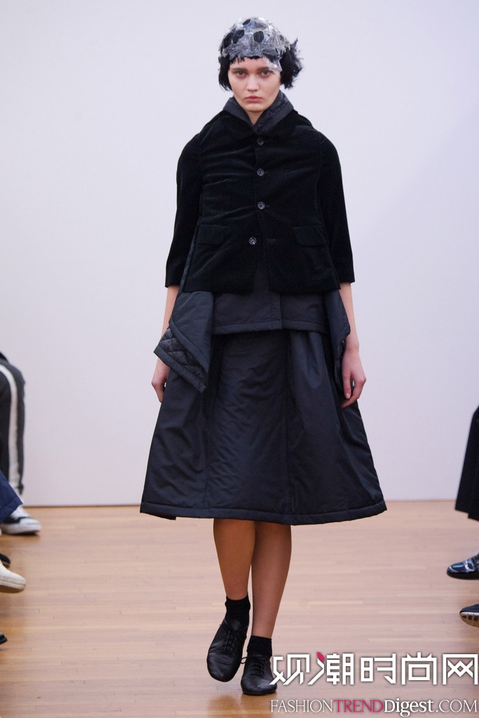 Comme des Garçons Comme des Garçons 2014ﶬʱװŮװ㳡ͼƬ