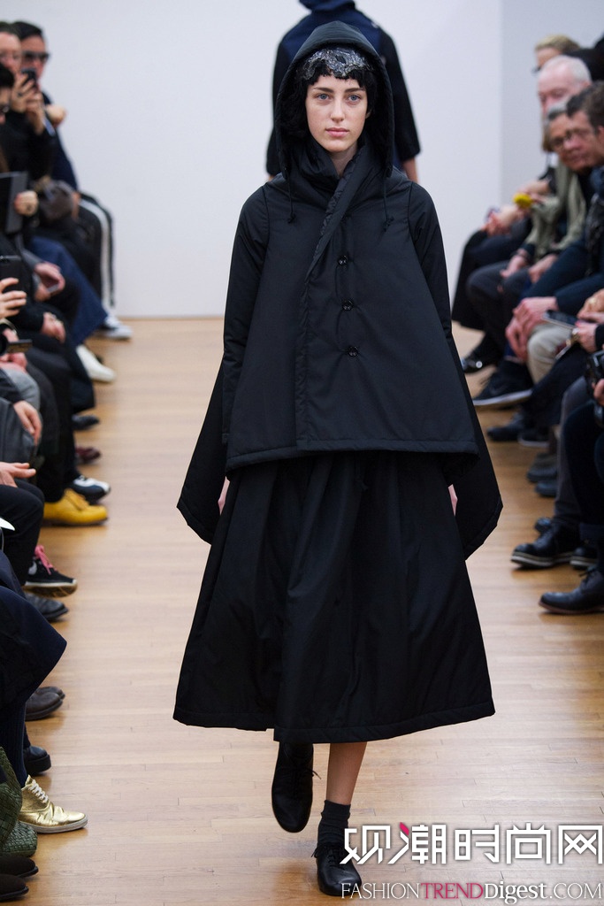 Comme des Garçons Comme des Garçons 2014ﶬʱװŮװ㳡ͼƬ