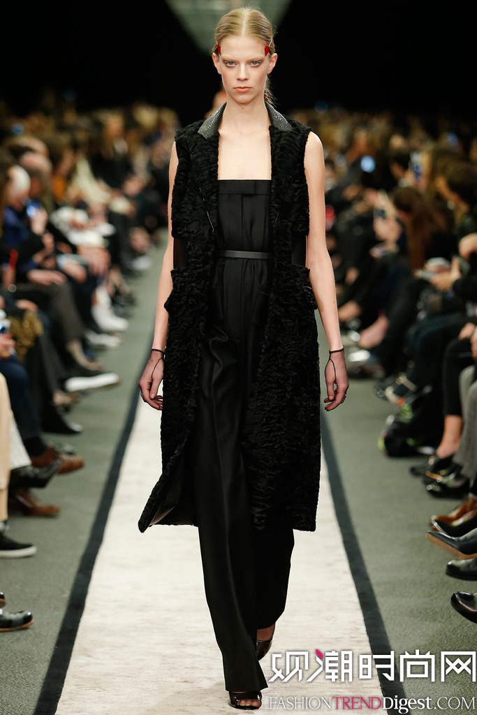 Givenchy 2014ﶬr(sh)bŮb(chng)DƬ