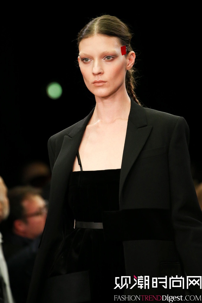 Givenchy 2014ﶬʱװŮװ㳡ͼƬ