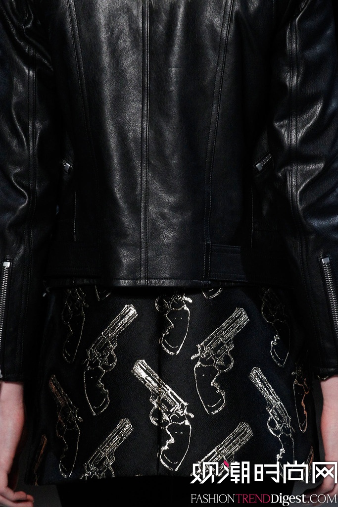 Saint Laurent 2014ﶬr(sh)bŮb(chng)DƬ