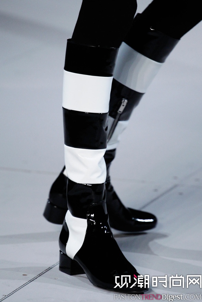 Saint Laurent 2014ﶬrbŮbDƬ