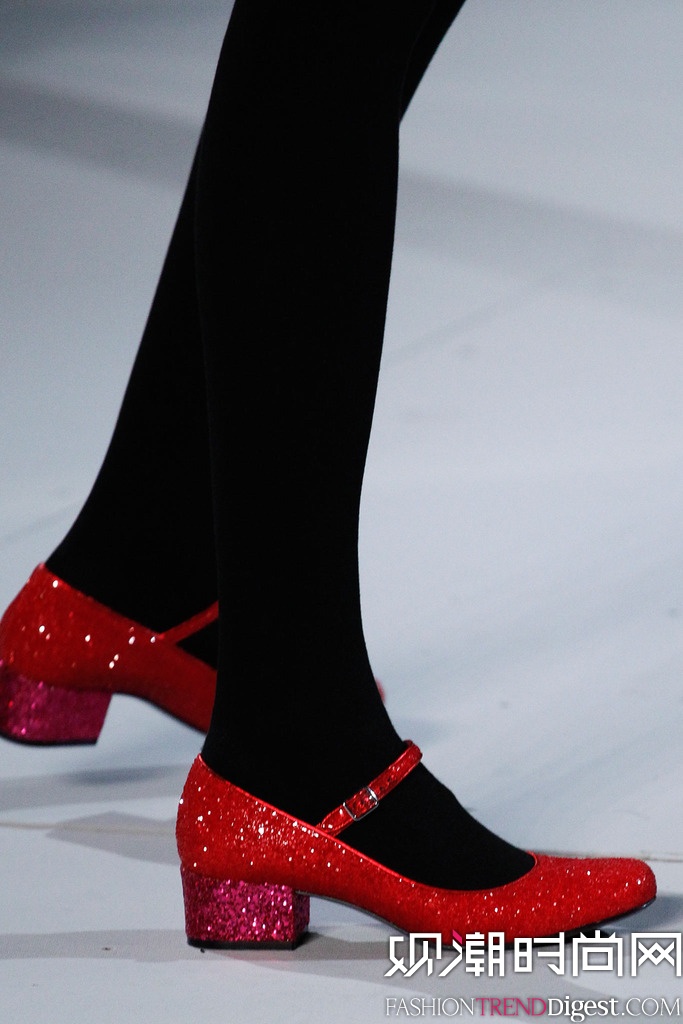 Saint Laurent 2014ﶬr(sh)bŮb(chng)DƬ