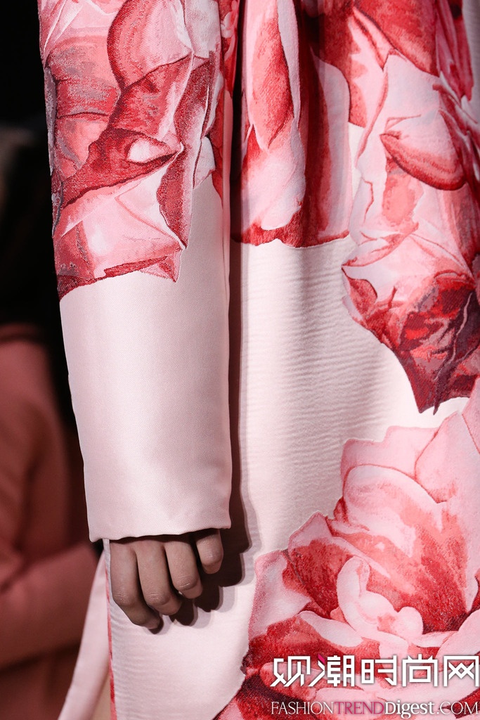 Giambattista Valli 2014ﶬr(sh)bŮb(chng)DƬ