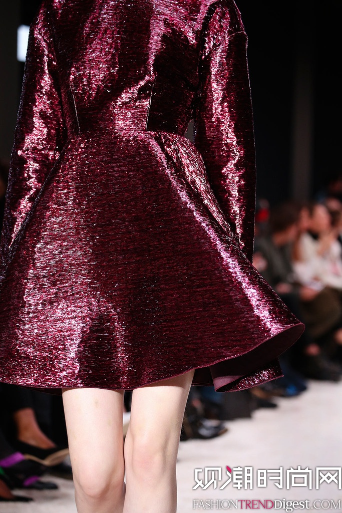 Giambattista Valli 2014�ﶬ����ʱװ��Ůװ�㳡����ͼƬ