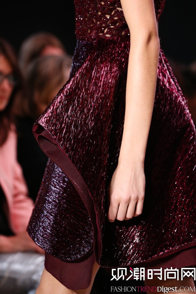 Giambattista Valli 2014�ﶬ����ʱװ��Ůװ�㳡����ͼƬ