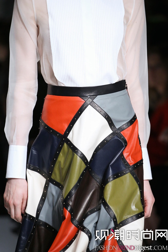 Valentino 2014�ﶬ����ʱװ��Ůװ�㳡����ͼƬ