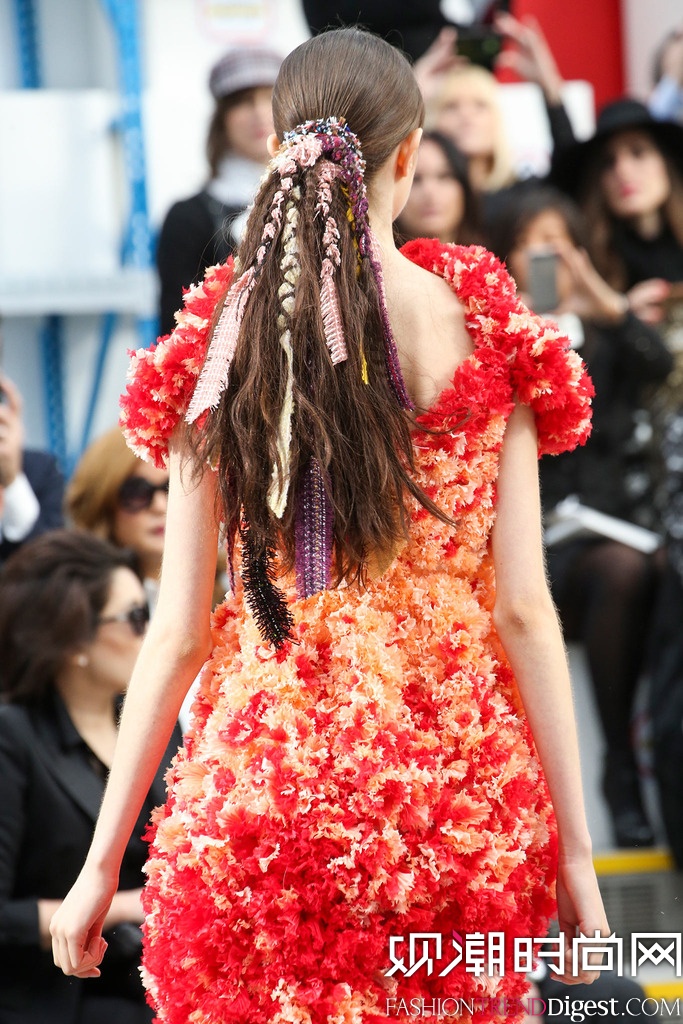 Chanel 2014�ﶬ����ʱװ��Ůװ�㳡����ͼƬ