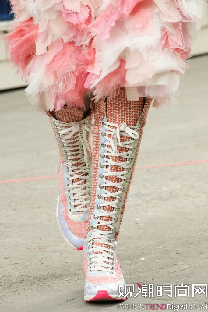 Chanel 2014�ﶬ����ʱװ��Ůװ�㳡����ͼƬ