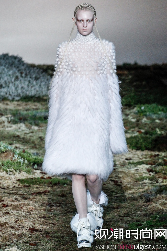 Alexander McQueen  2014ﶬʱװŮװ㳡ͼƬ