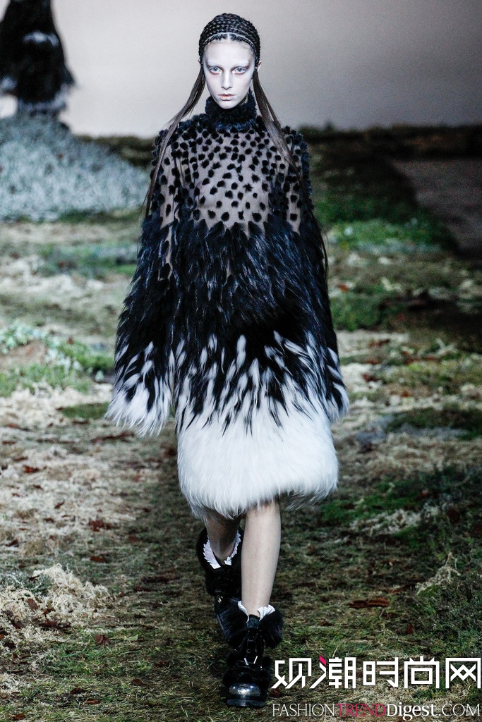 Alexander McQueen  2014ﶬʱװŮװ㳡ͼƬ