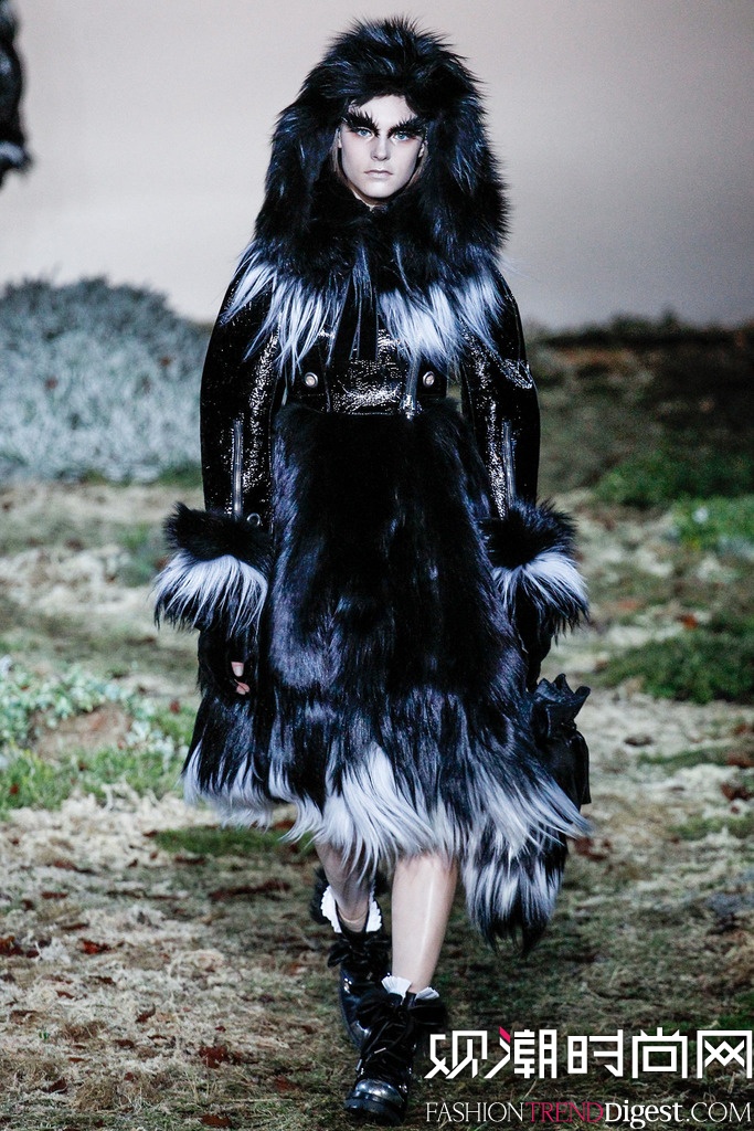 Alexander McQueen  2014ﶬʱװŮװ㳡ͼƬ