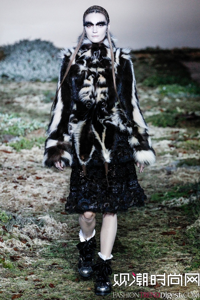 Alexander McQueen  2014ﶬʱװŮװ㳡ͼƬ