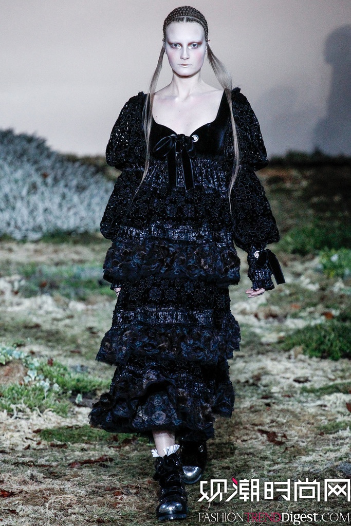 Alexander McQueen  2014ﶬʱװŮװ㳡ͼƬ