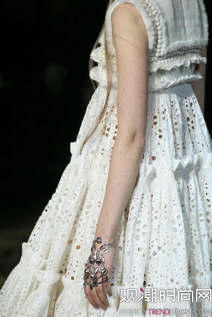 Alexander McQueen  2014ﶬʱװŮװ㳡ͼƬ