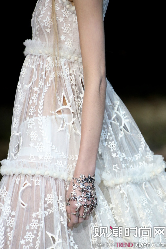 Alexander McQueen  2014ﶬʱװŮװ㳡ͼƬ