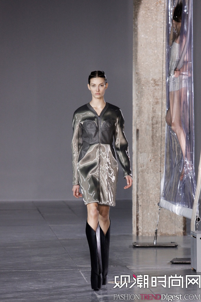 Iris Van Herpen 2014ﶬʱװŮװ㳡ͼƬ