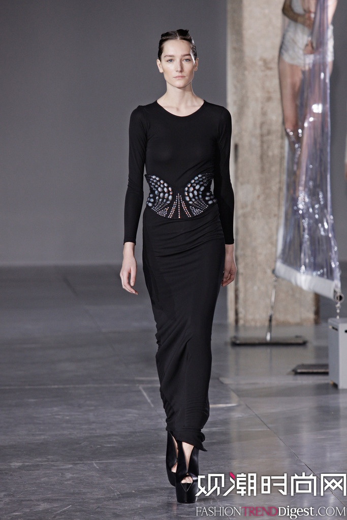 Iris Van Herpen 2014ﶬʱװŮװ㳡ͼƬ