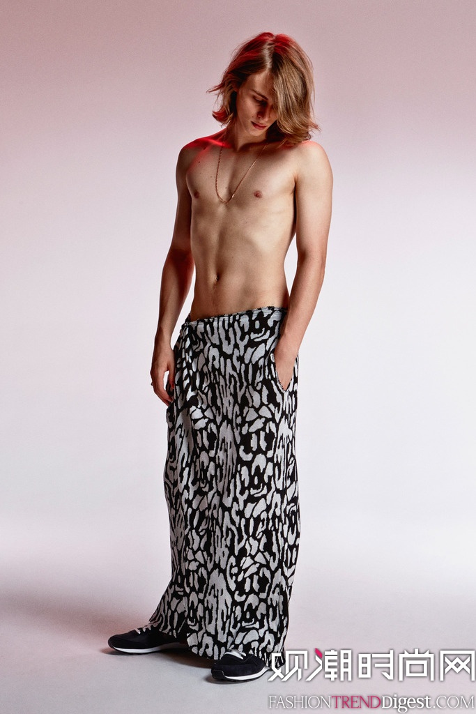 Baja East 2015紺bŮbϵLOOKBOOKDƬ
