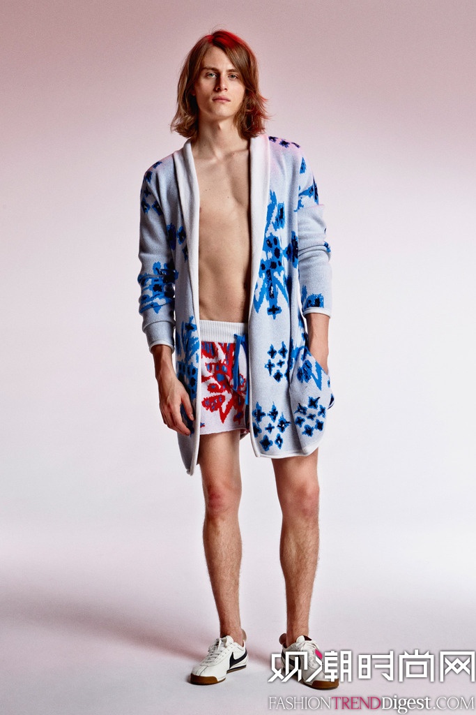Baja East 2015紺bŮbϵLOOKBOOKDƬ