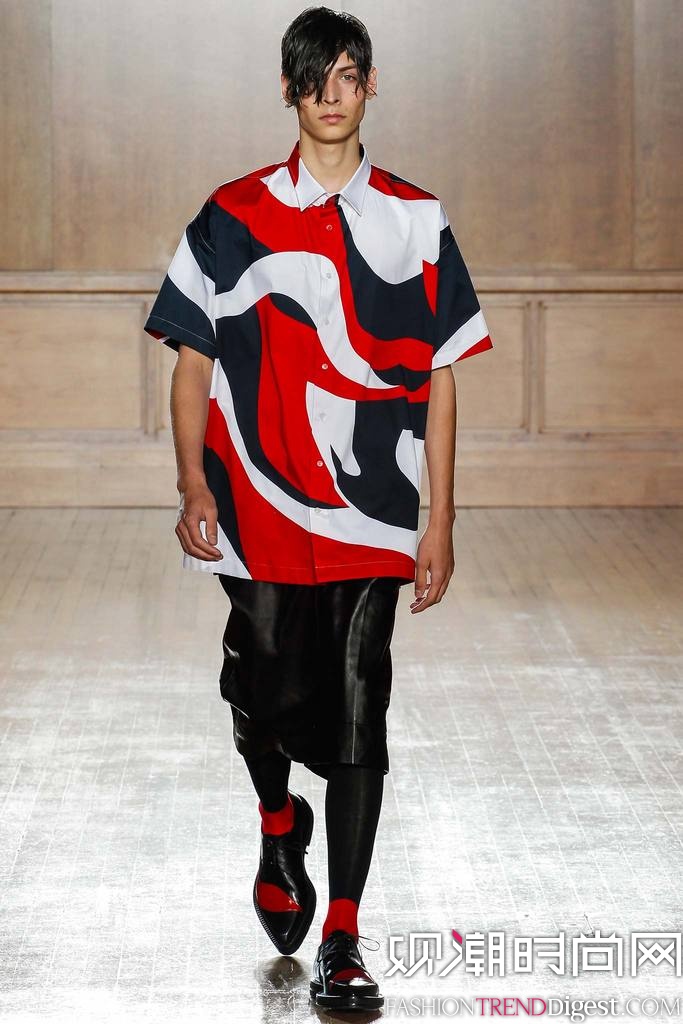 Alexander McQueen 2015bϵиDƬ