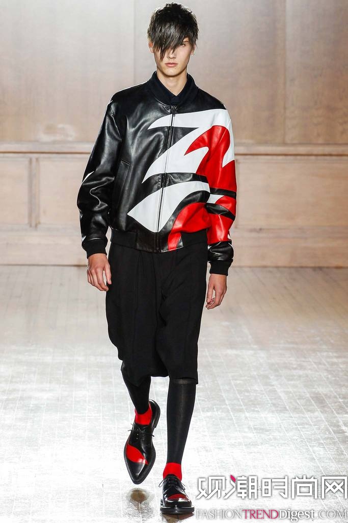Alexander McQueen 2015bϵиDƬ
